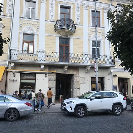 Апартаменты Center Lviv Avenue 23 Экстерьер фото